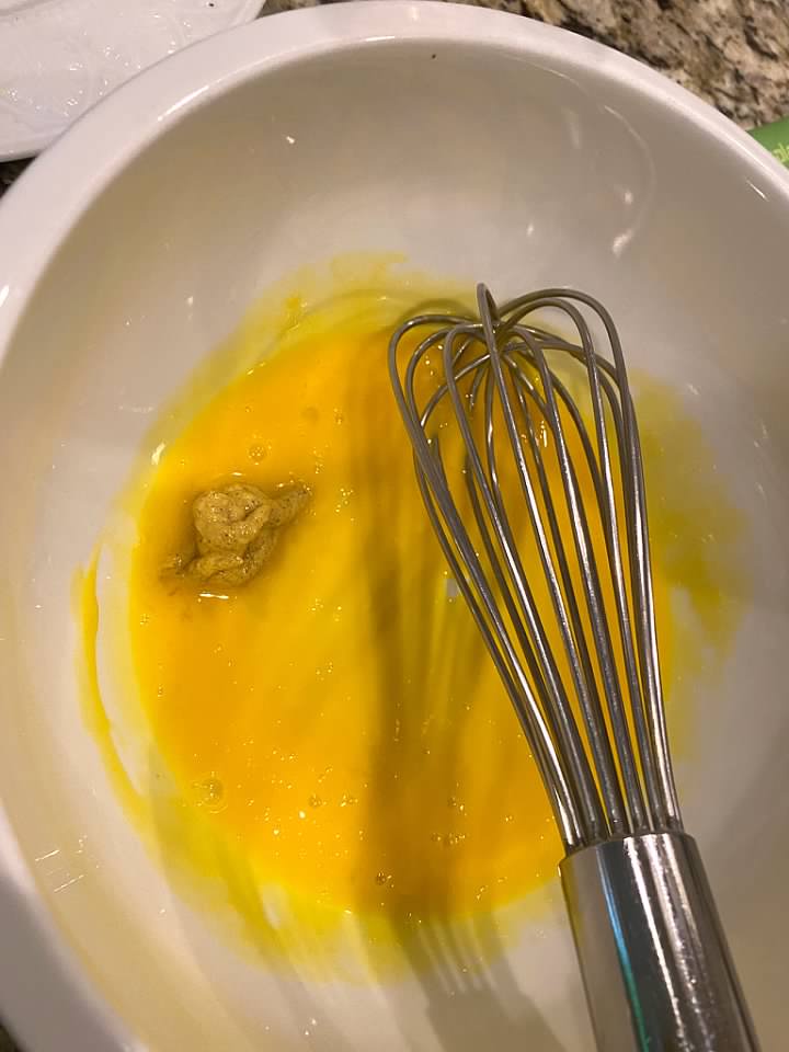 Mustard to eggs